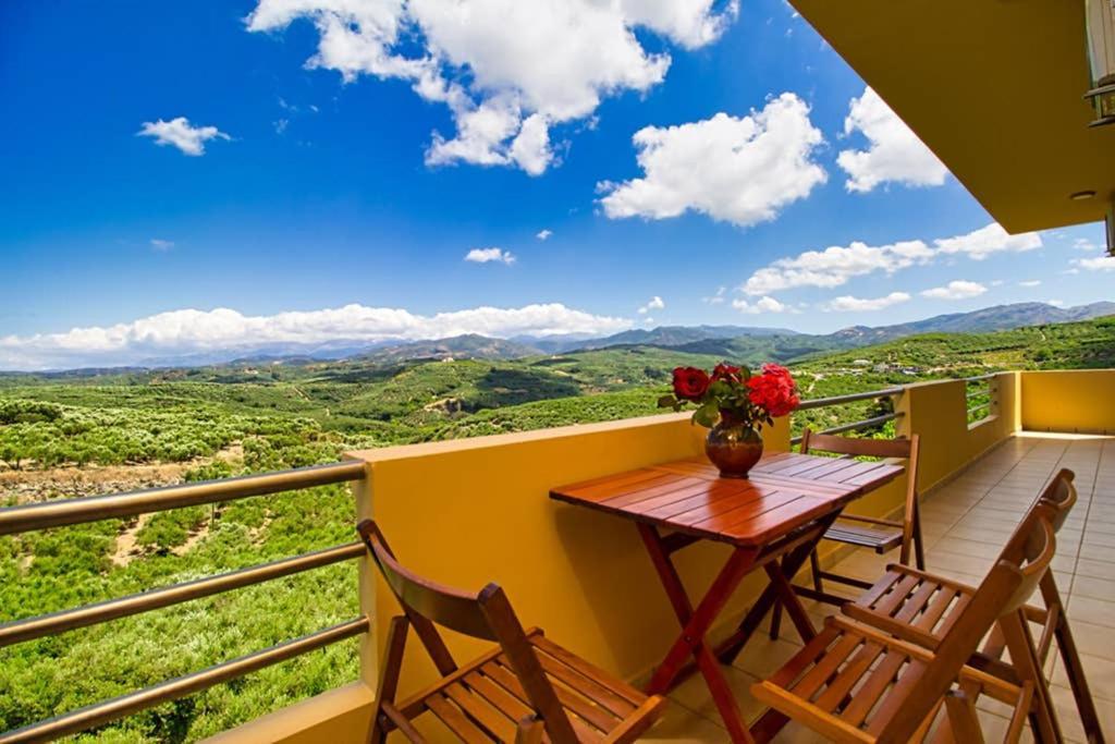 Mantarini House Дом отдыха Agios Andonios (Chania)